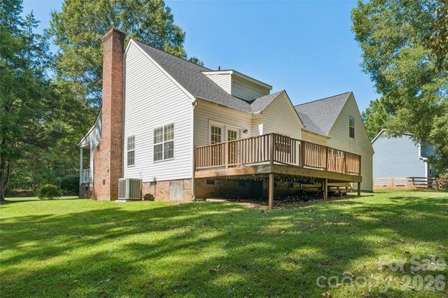 7500 Plott Road, Charlotte, NC 28215