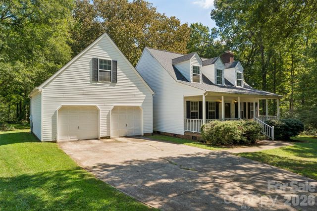 7500 Plott Road, Charlotte, NC 28215