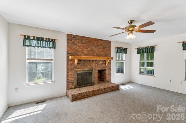 7500 Plott Road, Charlotte, NC 28215