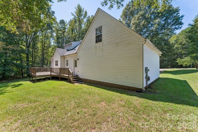 7500 Plott Road, Charlotte, NC 28215