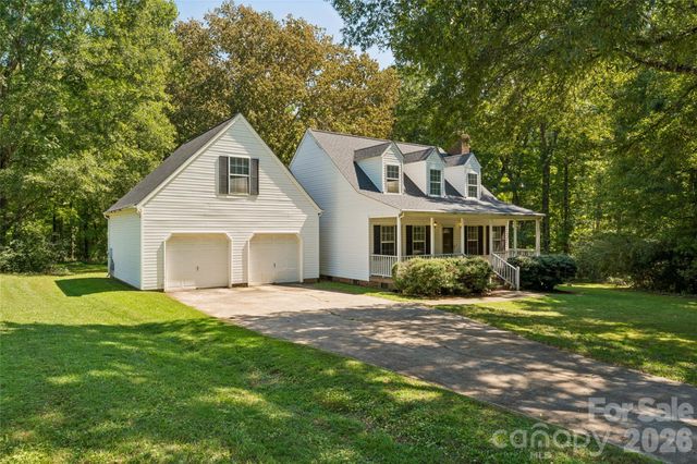 7500 Plott Road, Charlotte, NC 28215