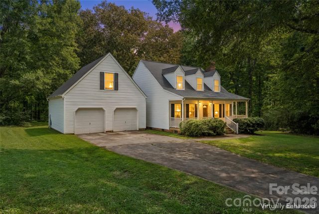 7500 Plott Road, Charlotte, NC 28215