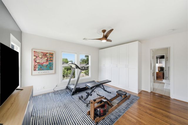 210 Coronado Street, Houston, TX 77009