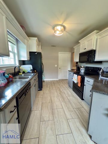 338 Mill Pond Lane SE, Ludowici, GA 31316