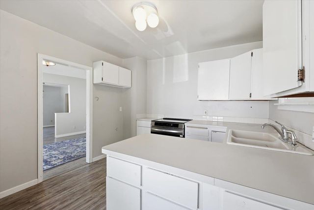 826 E 34th Ave, Spokane, WA 99203