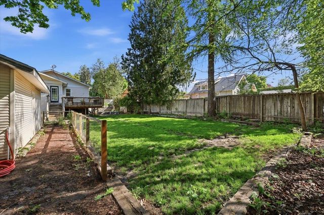 826 E 34th Ave, Spokane, WA 99203