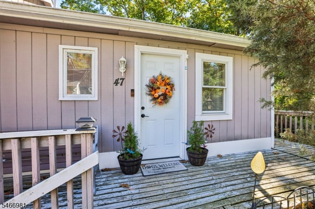 47 Jefferson Trl, Hopatcong Boro, NJ 07843 — photo 4