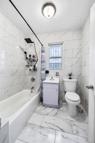 9517 125th Street, Richmond Hill S., NY 11419