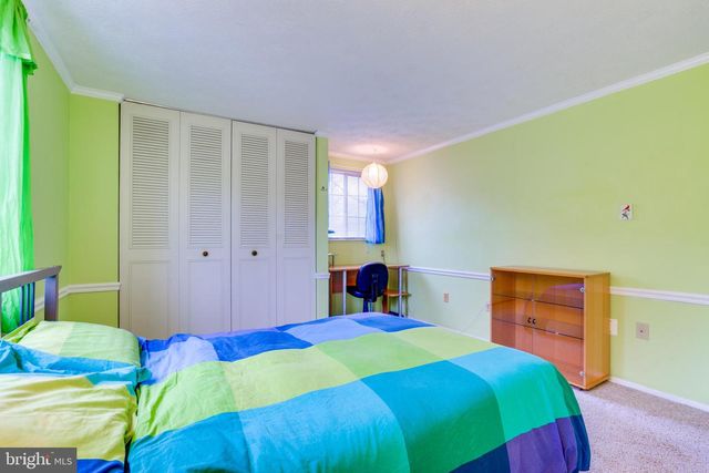 2851 EDGELEA RD, Vienna, VA 22181