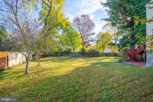 2851 EDGELEA RD, Vienna, VA 22181