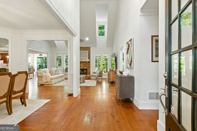 6719 Grand Marina Circle, Gainesville, GA 30506