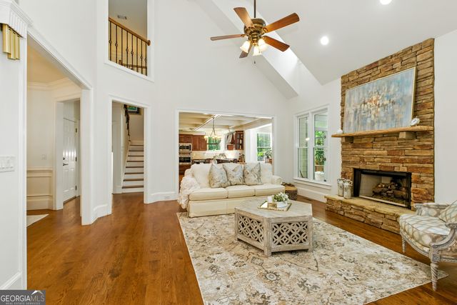 6719 Grand Marina Circle, Gainesville, GA 30506