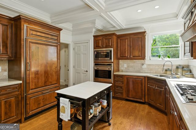 6719 Grand Marina Circle, Gainesville, GA 30506