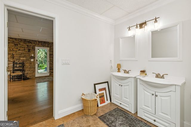 6719 Grand Marina Circle, Gainesville, GA 30506