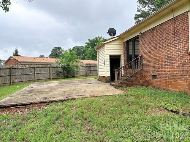 875 Rolling Green Drive, Rock Hill, SC 29730