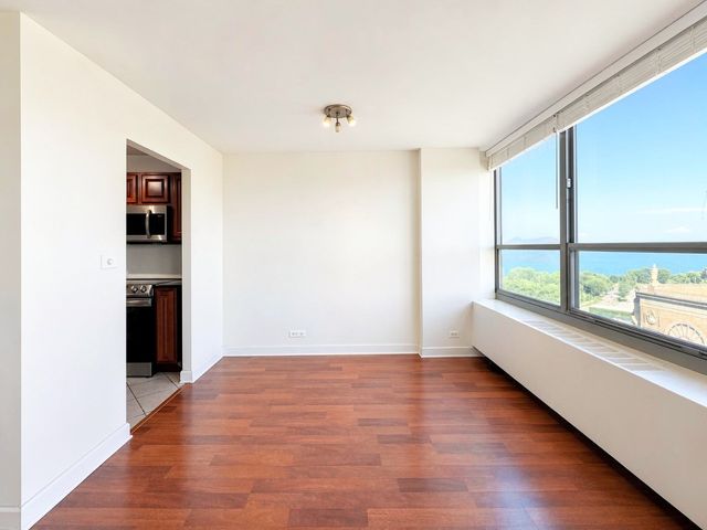 3550 N Lake Shore Drive 1806, Chicago, IL 60657