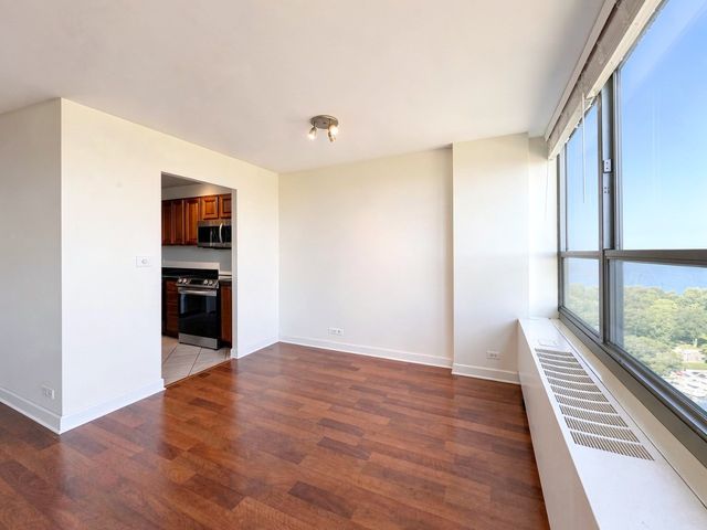 3550 N Lake Shore Drive 1806, Chicago, IL 60657