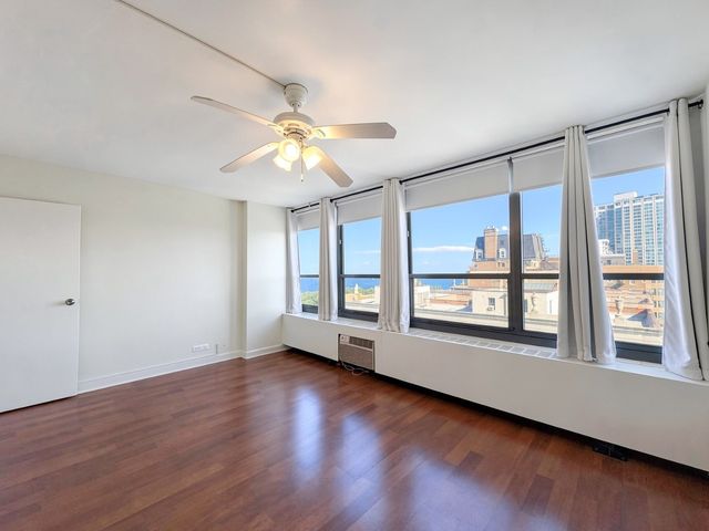 3550 N Lake Shore Drive 1806, Chicago, IL 60657