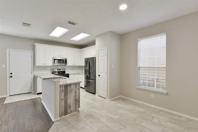 6422 Encenada Green Trail, Humble, TX 77346