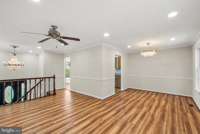 10217 MCKEAN CT, Great Falls, VA 22066