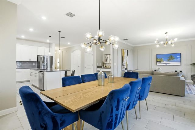 8904 TAKEAWAY WAY, Davenport, FL 33896