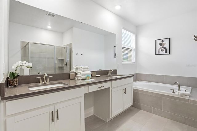 8904 TAKEAWAY WAY, Davenport, FL 33896