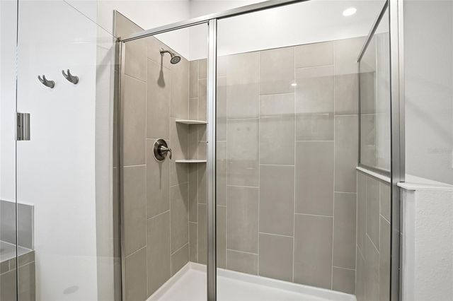 8904 TAKEAWAY WAY, Davenport, FL 33896