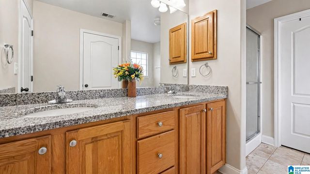 220 CEDAR MEADOW, Maylene, AL 35114