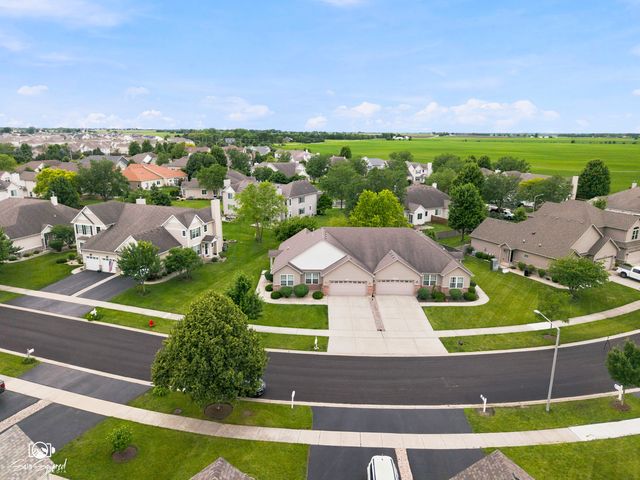 15744 Cove Circle, Plainfield, IL 60544