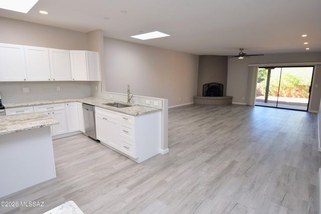 4581 N Camino Campero, Tucson, AZ 85750