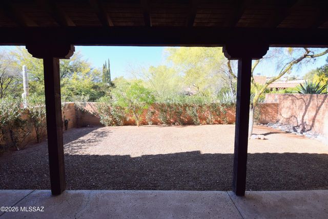 4581 N Camino Campero, Tucson, AZ 85750