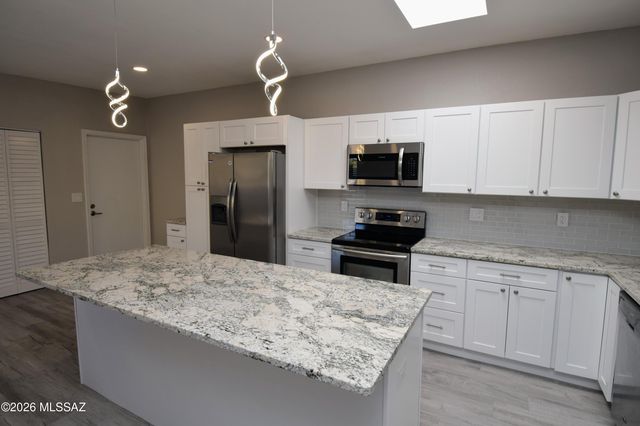 4581 N Camino Campero, Tucson, AZ 85750