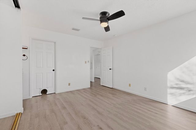 4542 Sunstone Way NE, Rio Rancho, NM 87124