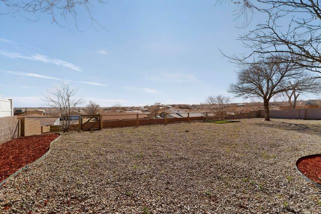 4542 Sunstone Way NE, Rio Rancho, NM 87124