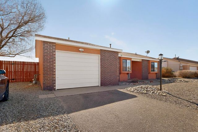 4542 Sunstone Way NE, Rio Rancho, NM 87124