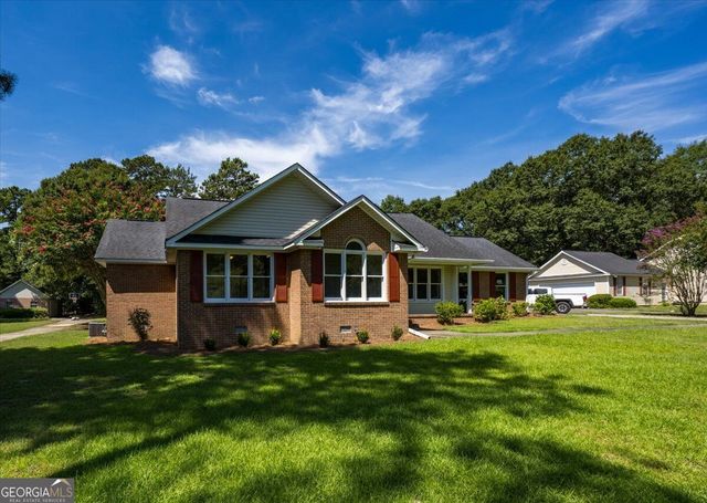 120 Deer Ridge Drive, Lizella, GA 31052