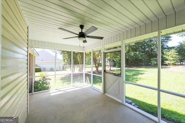 120 Deer Ridge Drive, Lizella, GA 31052