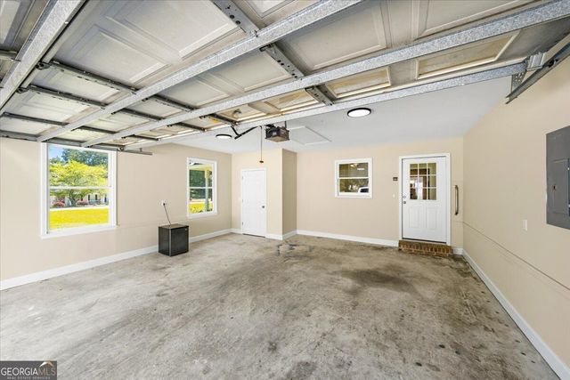 120 Deer Ridge Drive, Lizella, GA 31052