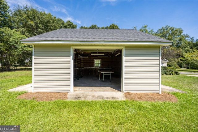 120 Deer Ridge Drive, Lizella, GA 31052