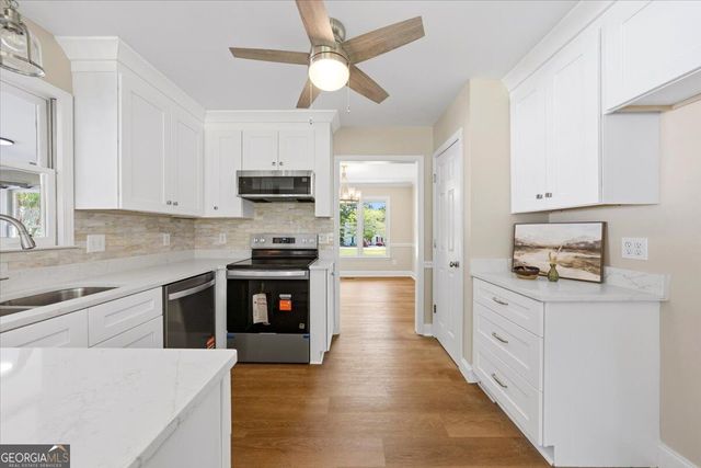 120 Deer Ridge Drive, Lizella, GA 31052