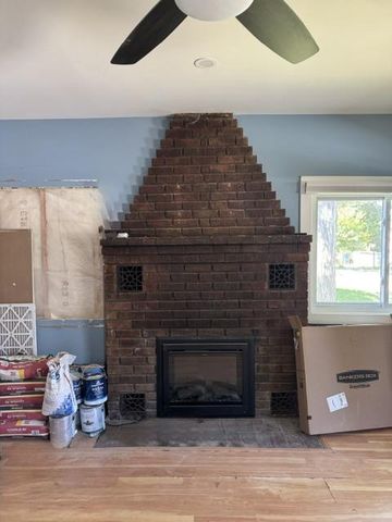 89 Lakeview Avenue, Edgerton, WI 53534