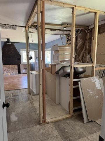 89 Lakeview Avenue, Edgerton, WI 53534