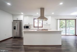 210 PENNICK DR, Stevensville, MD 21666