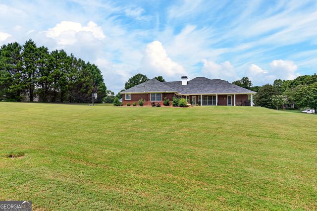 113 Prestwick Drive, Lagrange, GA 30241