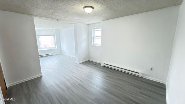 3134 6th Avenue 3, Troy, NY 12180