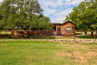 15309 S Fm 372, Valley View, TX 76272