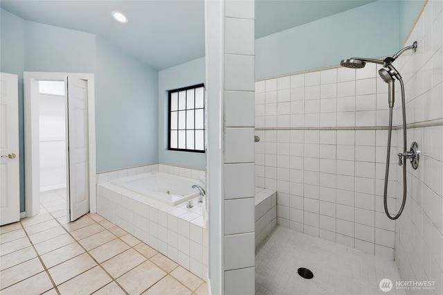 612 Rainier Lane, Port Ludlow, WA 98365