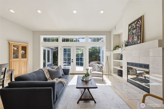 612 Rainier Lane, Port Ludlow, WA 98365