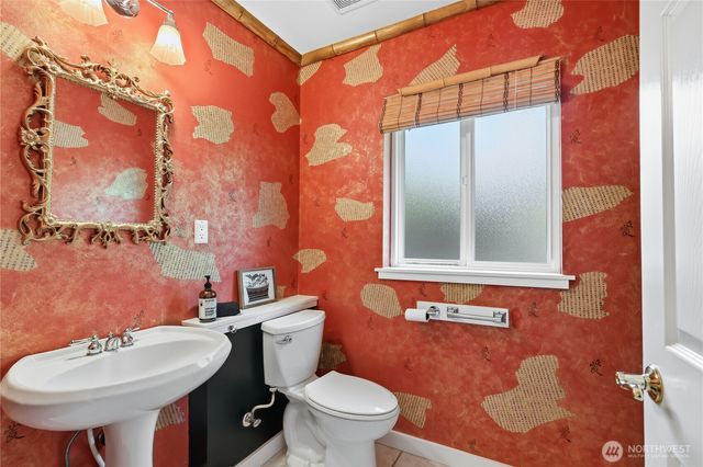 612 Rainier Lane, Port Ludlow, WA 98365