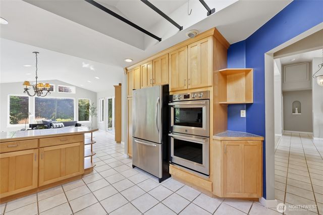 612 Rainier Lane, Port Ludlow, WA 98365